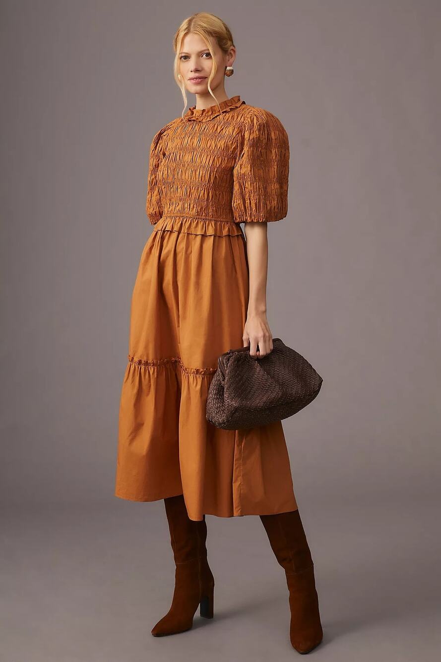 MOON RIVER Smocked Midi Dress Caramel Tan Puff Sleeve Women's XS